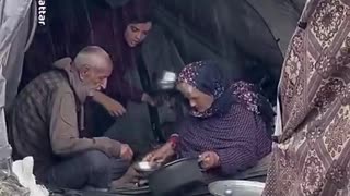 GAZA PEOPLES IN TROUBLE DUE TO RAIN SPECIALLY CHILDRENS ELEDER AND WOMENS
