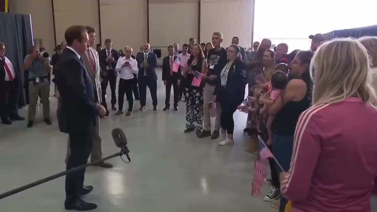 This is the first group of white south African refugees is welcomed into the US