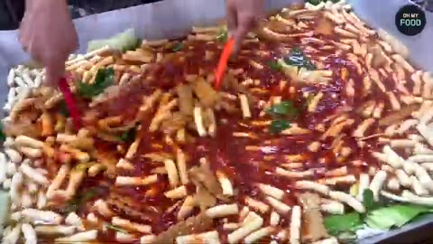 Unbelievably Cheap?! Giant Tteokbokki That Sells Out in Minutes | Korean Street Food