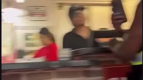 YAW BE BLOCKIN' MUH DRIVEWAY N SHEEEEIT!