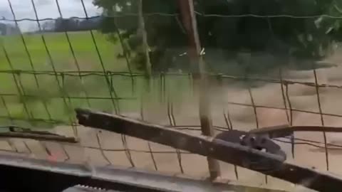 🔥🔥🔥 Dozens of destroyed Russian equipment on just one of the death roads.