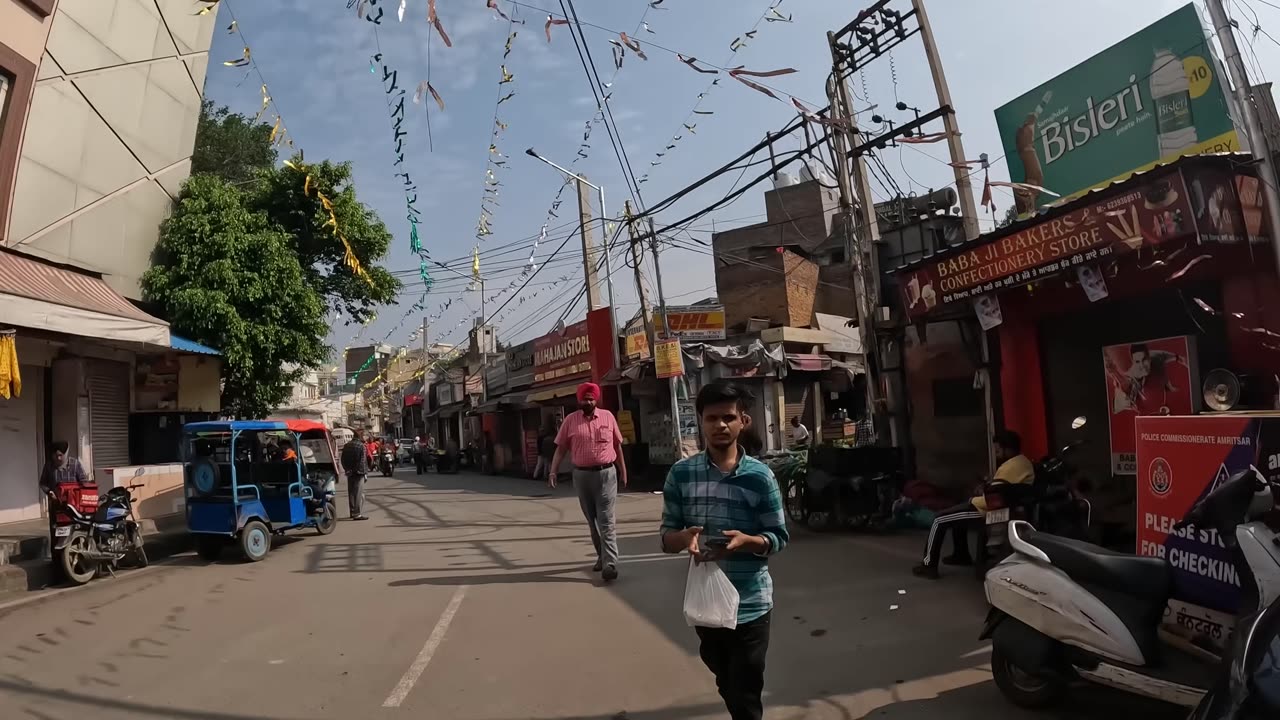 “I’m Sick of India!” 😤 A Black Man’s Raw & Honest Experience Abroad