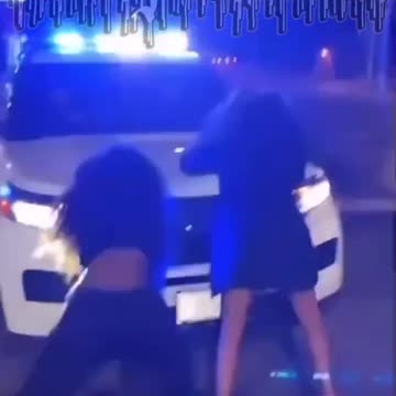 Twerking On Top Of Vehicles Is Seeznin