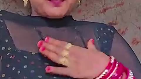 Is Duniya Mein Kisi Ko Ijjat Do Ya Na do