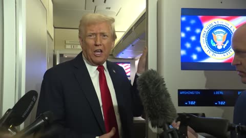 President Trump Gaggles with Press on Air Force One, Nov. 25, 2025