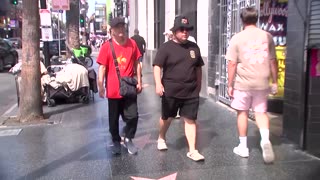 Los Angeles locals, tourists struggle to stay cool as heatwave strikes