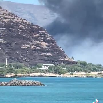 HustleBitch - 🔥BREAKING： IT’S HAPPENING AGAIN： HAWAII BURNS, HAWAIIAN ELECTRIC SHUT... #1