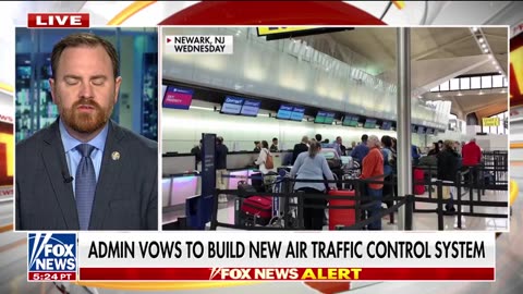 Newark Airport experiences third radio outage