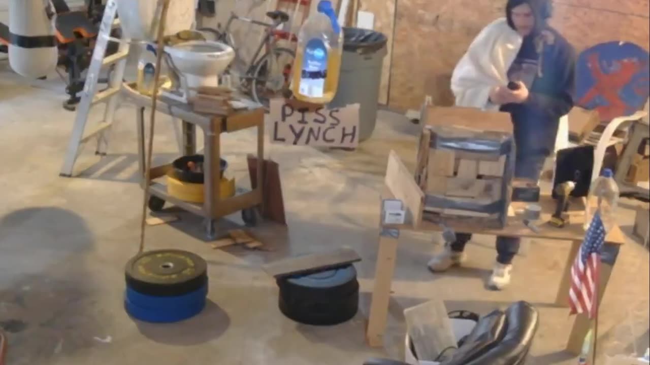 He followed this up with his thoughts on #fishtanklive (VanceVictim2018)