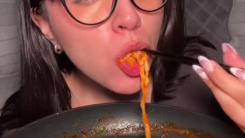 Spicy Noodle Mukbang