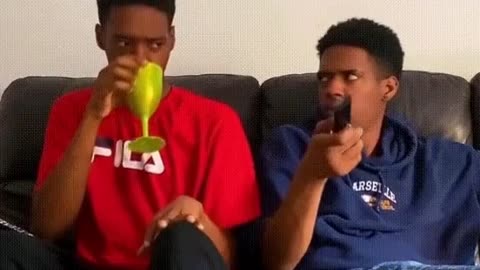😱🤣 Trust Issues? This Guy's Reaction is Hilarious! | FunFM