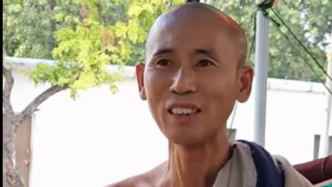 Thầy Minh Tuệ Trả Lời Truyền Thông Muốn Tự Do Tu Không Quay Phim, Muốn ₫i Khất Thực, Không Tiền