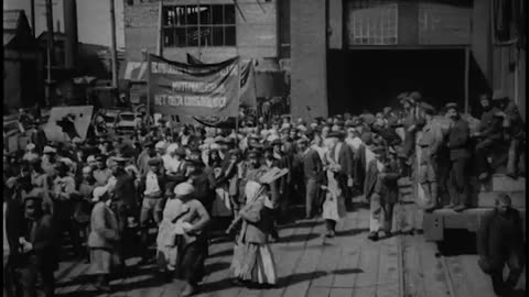 [BRITISH NEWSREEL EXCERPTS] - [BRITISH NEWSREEL EXCERPTS] - cbs-cbswwi-558