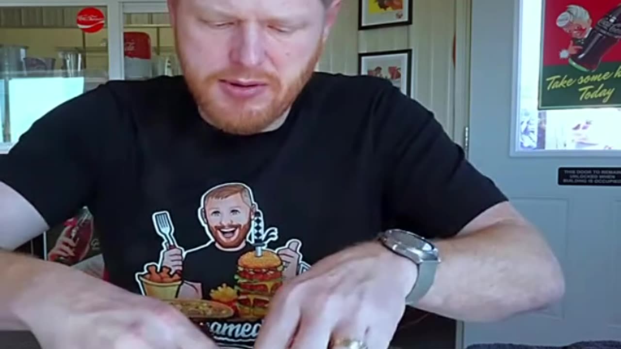 Trying to The Massive Smash Patty Burger
