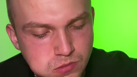 https://vm.tiktok.com/ZMSNSfcEa/