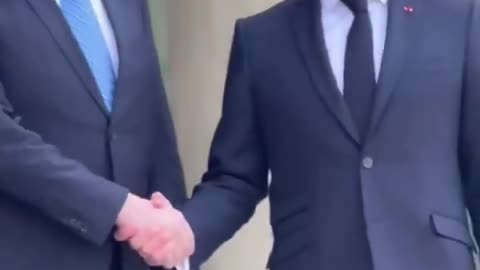 Macron receives Ahmed Al-Shara in Paris