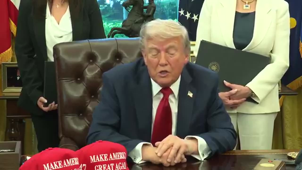 President Trump calls out the Washington Redskins and Cleveland Indians for changing their names: