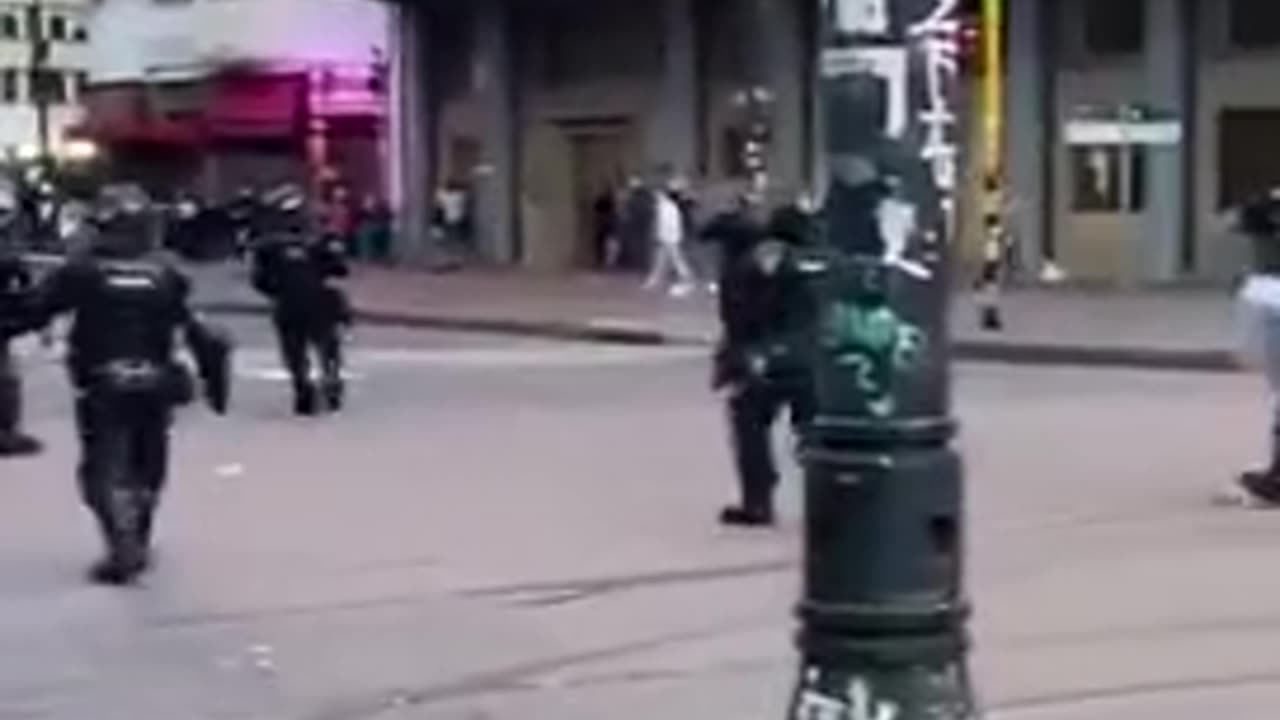 Colombian Feminists Set Catholic Church On Fire