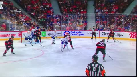Senators RW #28 Claude Giroux 🥅(1)🏒Wrist-Shot Goal