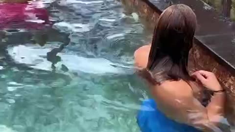 When I met a girl in Thailand 😁
