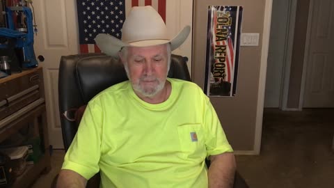 Trump Continues To Fart, And Shit Himself, Attracting Endless Flies!