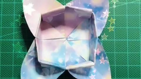 How to Make a Paper Star Lantern