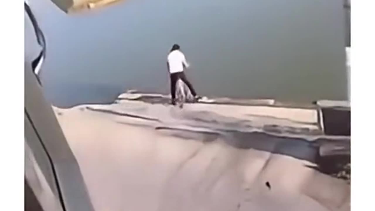 Try to stop laughing 😂