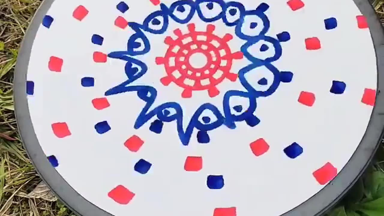 Russian Artist Creates Amazing Blue Marker Art