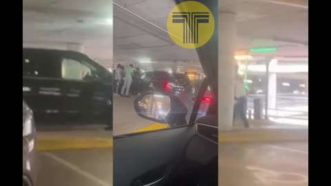 Más de 10 conductores de VTC dan una paliza a un taxista en Barcelona