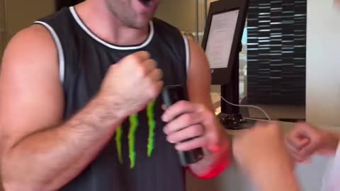 Sean Strickland’s Wholesome Moment with a Young Fan at the UFC PI