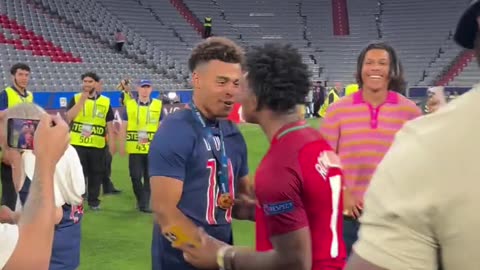 IShowSpeed & Desire Doue Doing the Speed Dance