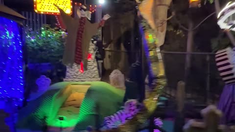 Beetlejuice-Themed Halloween House