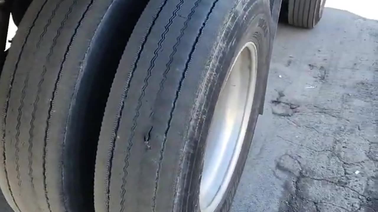 GET IT DONE #ourtruckinglife #truckdrivers #reallifetruckers #truckdriver #atruckerslife #trucker