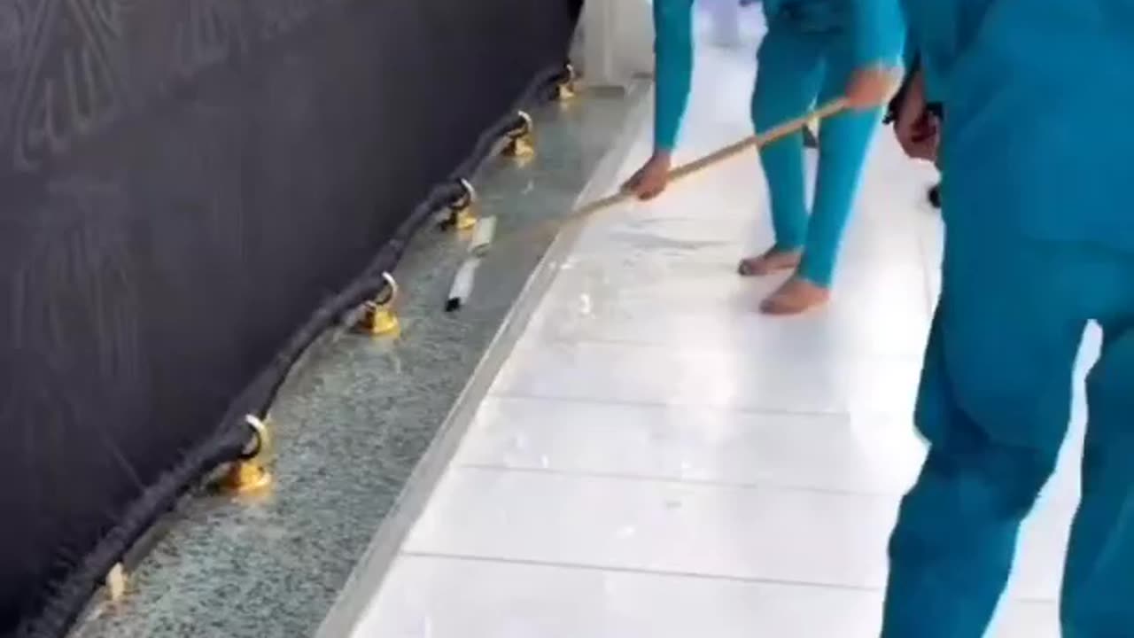 khana kaba cleaning