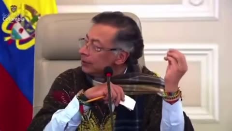 Gustavo Petro manda organizar manifestação com travestis