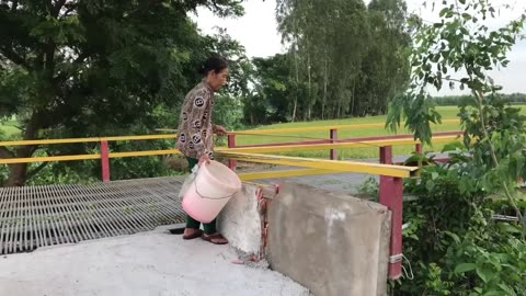 WTf 😨 what is she Cooking? 🤬😡😡😡🇹🇭