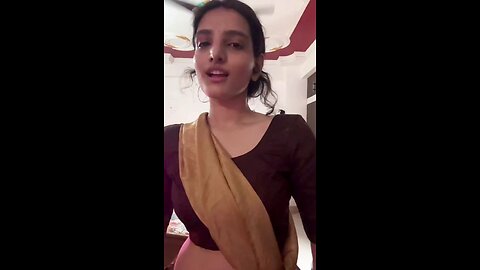 💃 Mesmerizing Wave Dance by Indian Beauty 🌊🔥 | Trending Short Must Watch!
