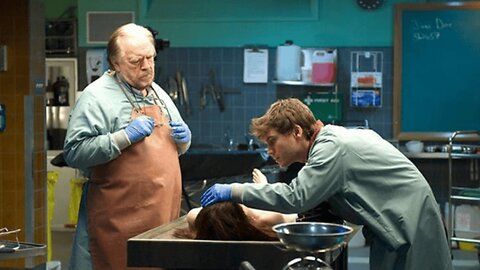 This strange girl wakes up during her own autopsy: The Autopsy of Jane Doe