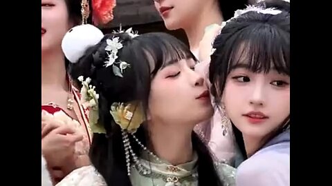 Beautiful Chinese Traditional Women Posing in 2023 CHINA NATIONAL STYLE CEREMONY 2023 国风大典