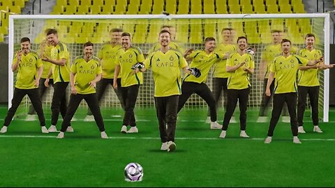 How Many Goalkeepers Dose It Take to Stop RONALDO ?