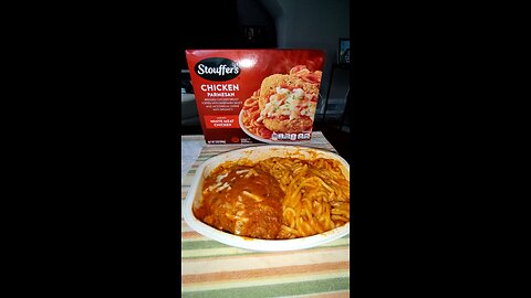 Eating Stouffer's Chicken Parmesan, Dbn, MI, 8/6/25