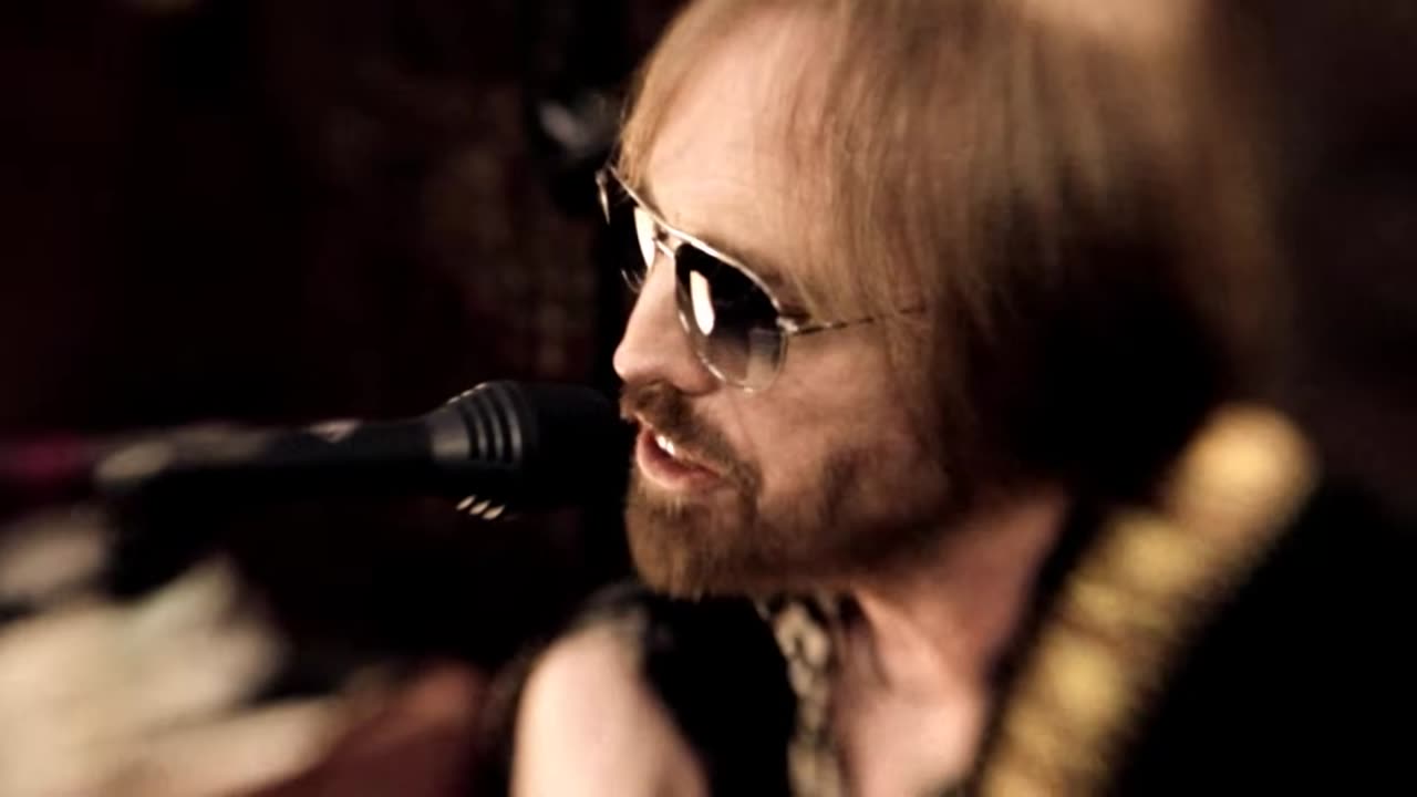 Tom Petty and the Heartbreakers - MOJO (Documentary Directed by Sam Jones)
