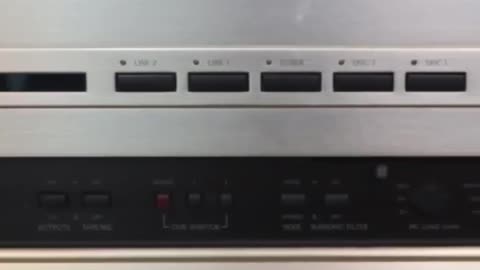 Accuphase C-222 Preamp - hifiplaza