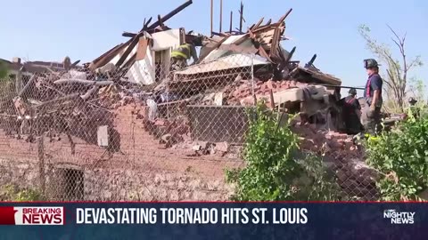 Devastating tornado hits St. Louis