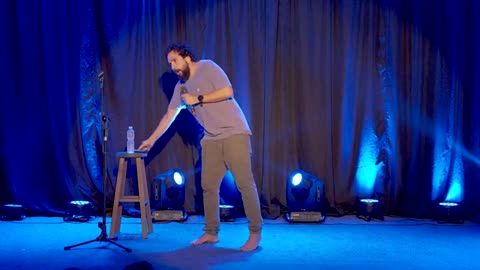 Stand UP humor Murilo Couto Brazilian