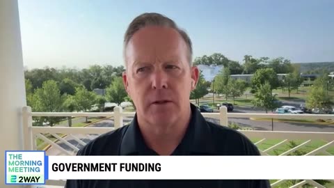Sean Spicer & Mark Halperin on a minimal impact of a government shutdown