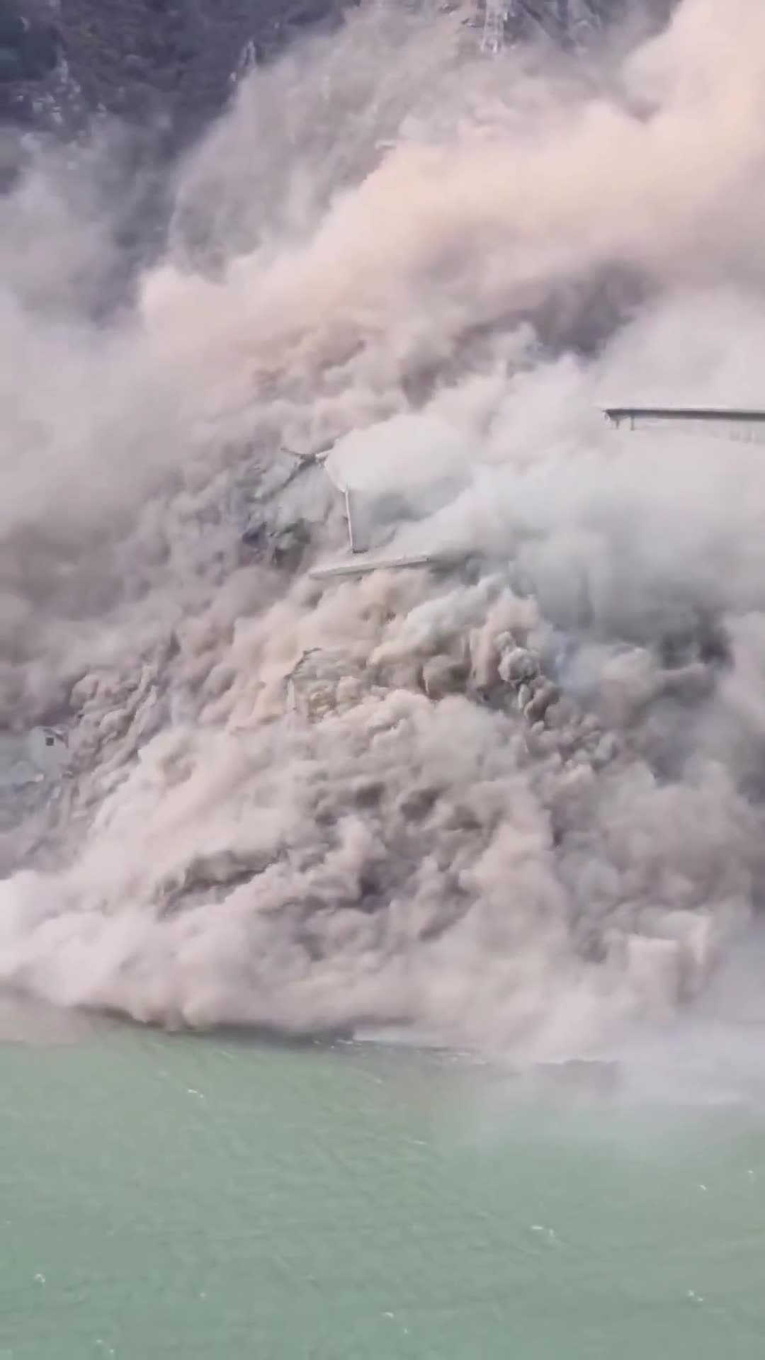 BRICS News - JUST IN: 🇨🇳 Hongqi bridge collapses in southwest China, months after ...