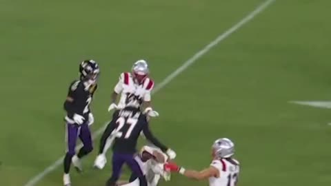 Drake Maye leads 4th-quarter comeback as Pats clinch playoff spot