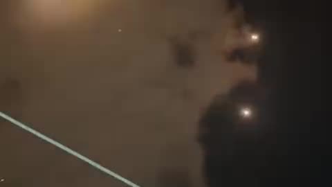 🇮🇱🇮🇷⚡️ Footage of today's missile attack on Israeli territory from Iran.