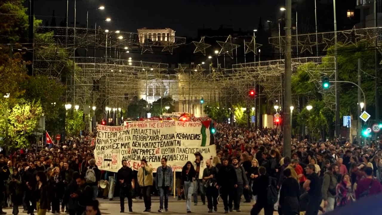 Thousands in Athens commemorate revolt that toppled junta